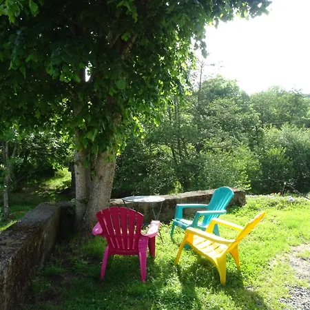 Moulin De Brujaleine Murat (Cantal)
